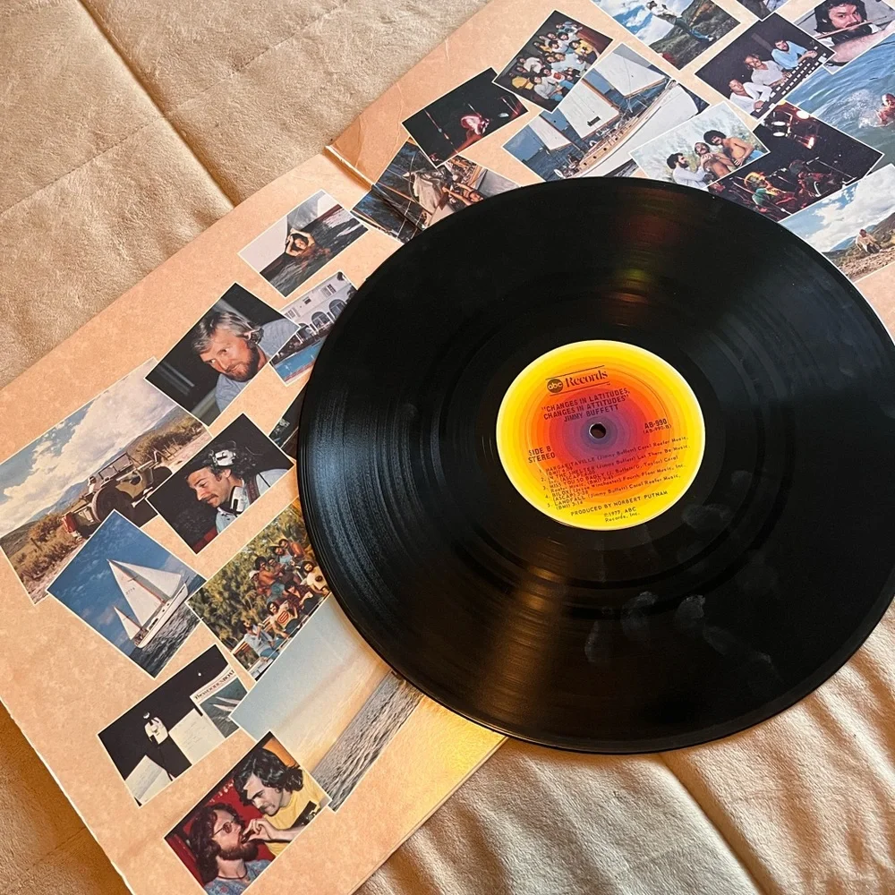 Jimmy Buffett Vinyl Record Collection - Picture 6 of 6